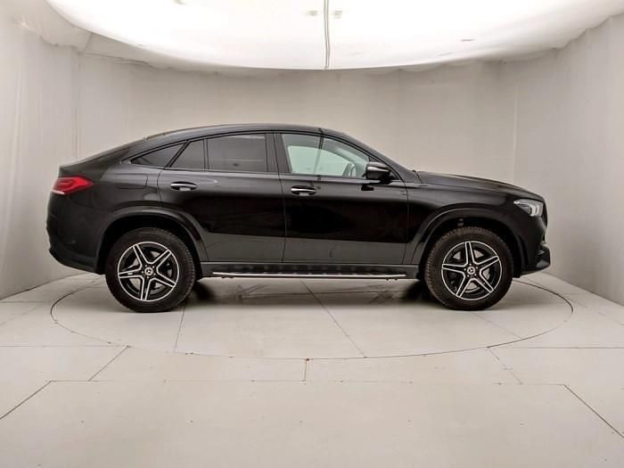 Usata Mercedes GLE300 272 CV (200 kW) 2022 Nero Coupé