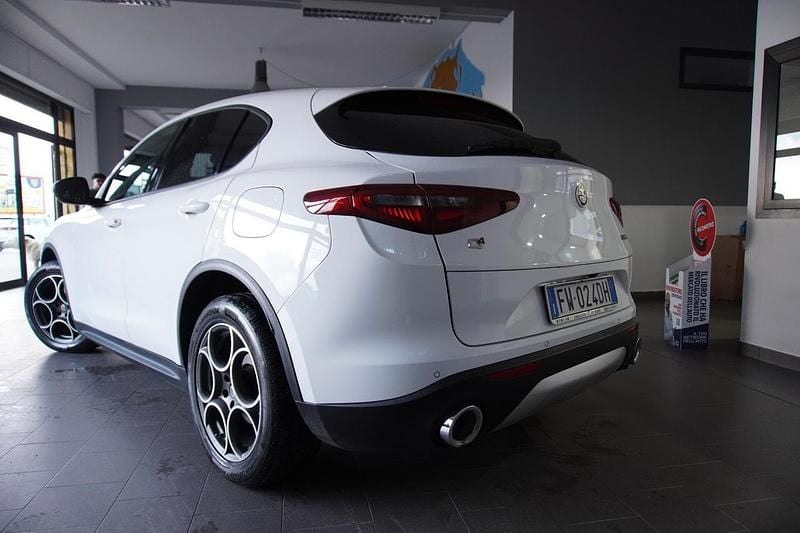 Usata Alfa Romeo Stelvio 210 CV (154 kW) 2019 Bianco SUV