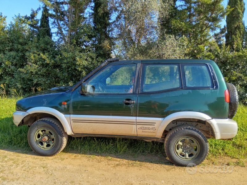 Usata Nissan Terrano 125 CV (91 kW) 1999 Verde SUV