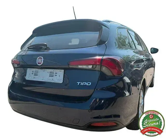 Usata Fiat Tipo Lounge 120 CV (88 kW) 2017 Bluazzurro Station wagon