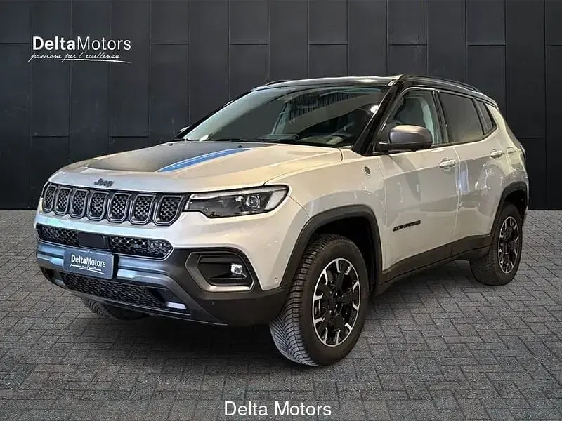 Usata Jeep Compass Trailhawk 241 CV (177 kW) 2021 Grigio SUV