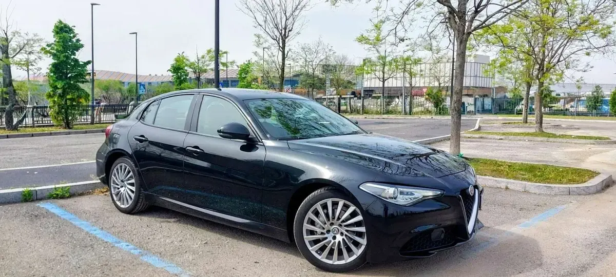 Usata Alfa Romeo Giulia Super 160 CV (117 kW) 2019 Berlina