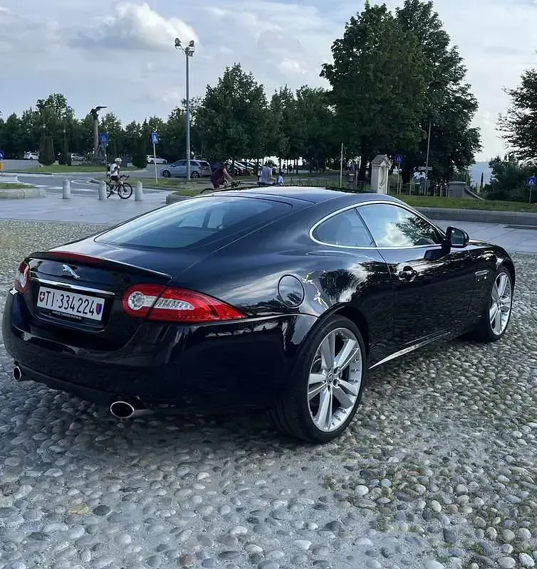 Usata Jaguar XK 385 CV (283 kW) 2011 Coupé