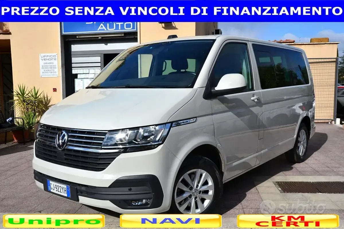 Usata VW Caravelle 150 CV (110 kW) 2022 Beige Furgone