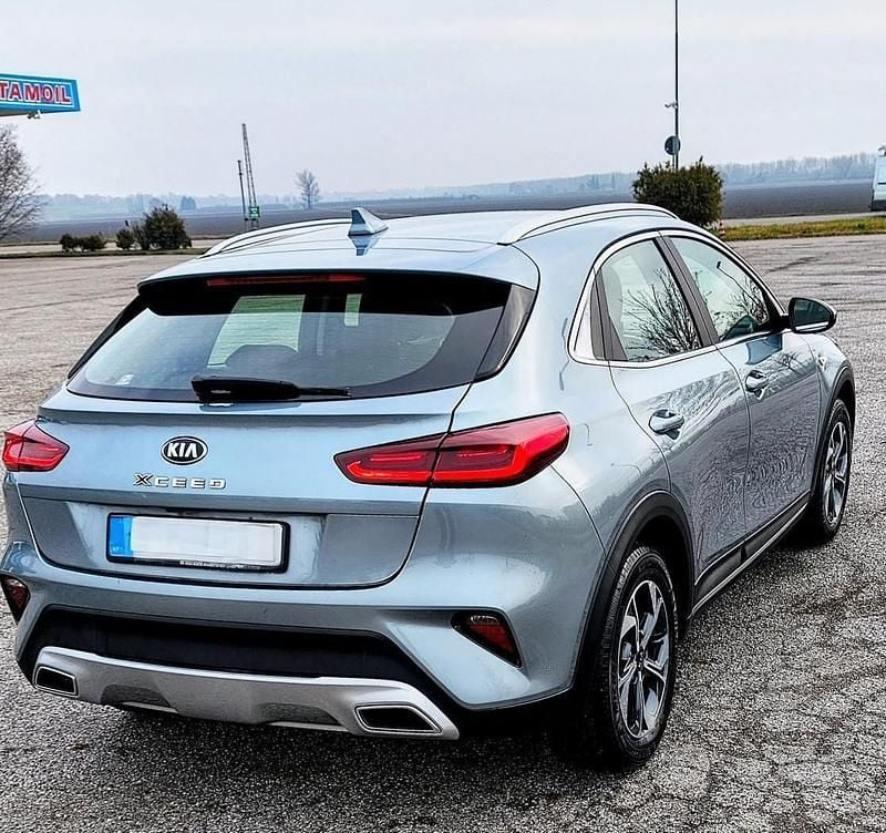 Usata Kia XCeed Urban 120 CV (88 kW) 2019 Grigio SUV
