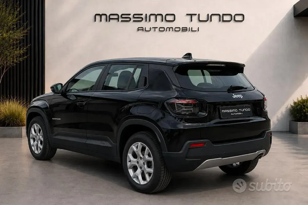 Usata Jeep Avenger Altitude 101 CV (74 kW) 2024 Nero SUV