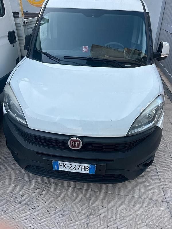 Usata Fiat Doblò 2016 Bianco Monovolume