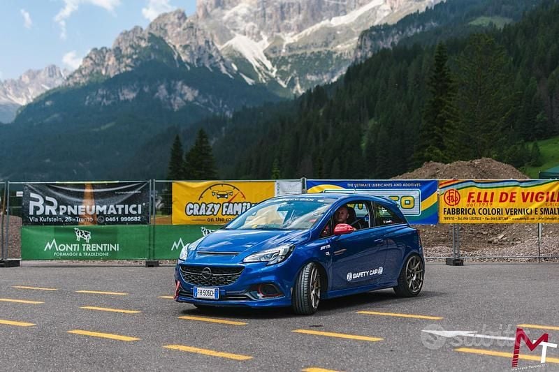 Usata Opel Corsa OPC 2017 Blu Utilitaria