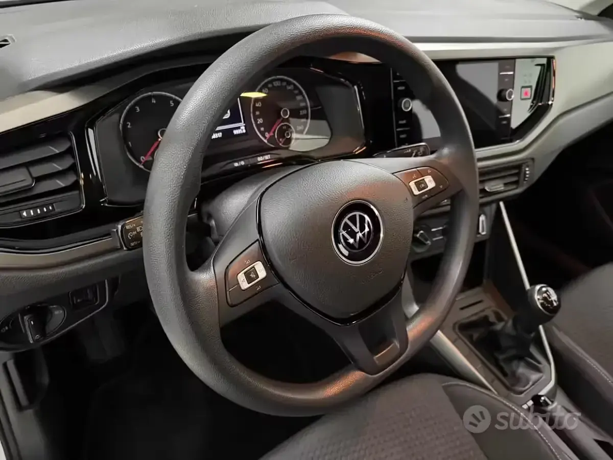 Usata VW Polo 80 CV (58 kW) 2021 Bianco Utilitaria