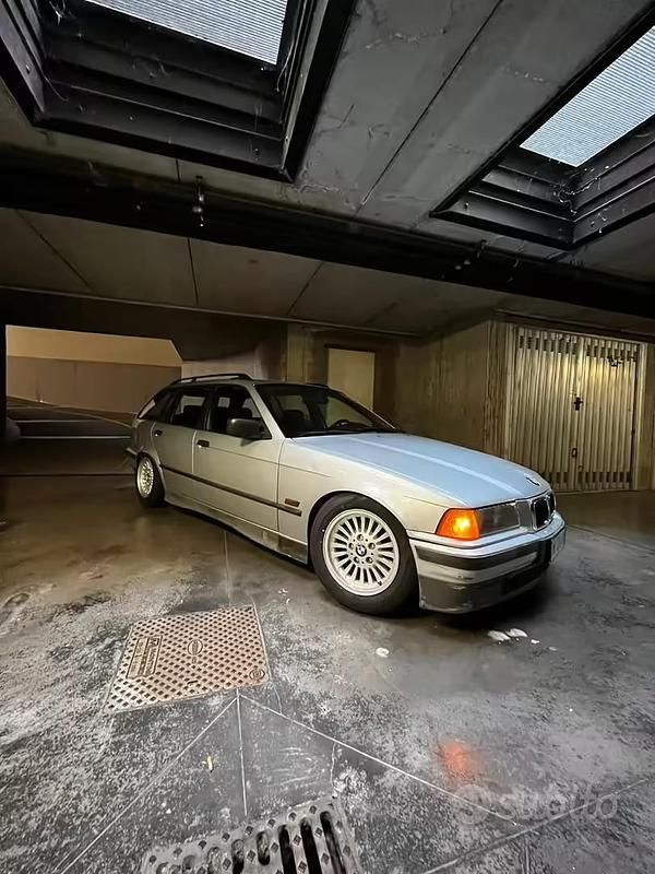 Usata BMW 320 1996 Grigio Station wagon