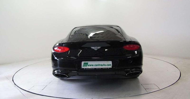 Usata Bentley Continental GT 635 CV (467 kW) 2018 Nero Coupé