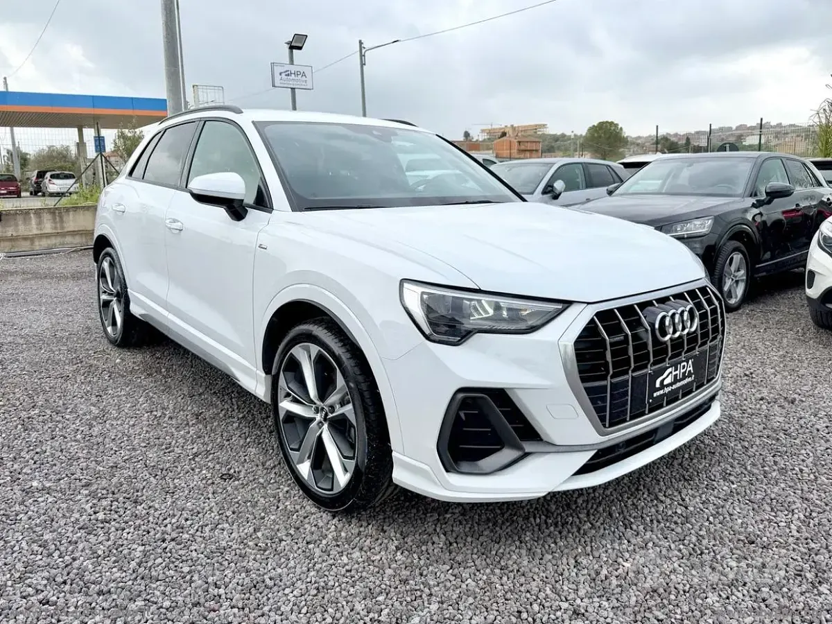 Usata Audi Q3 S-Line 150 CV (110 kW) 2019 Bianco SUV