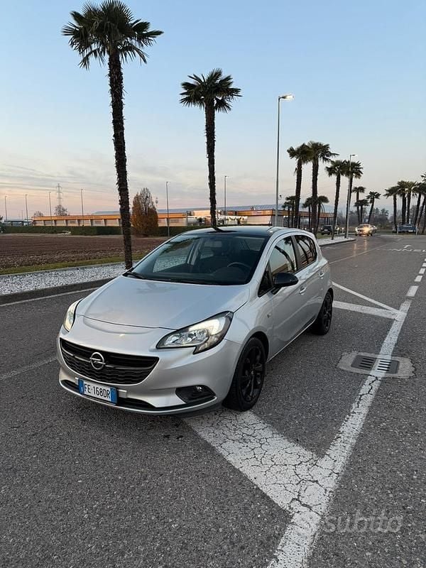 Usata Opel Corsa Edition 2016 Grigio Utilitaria