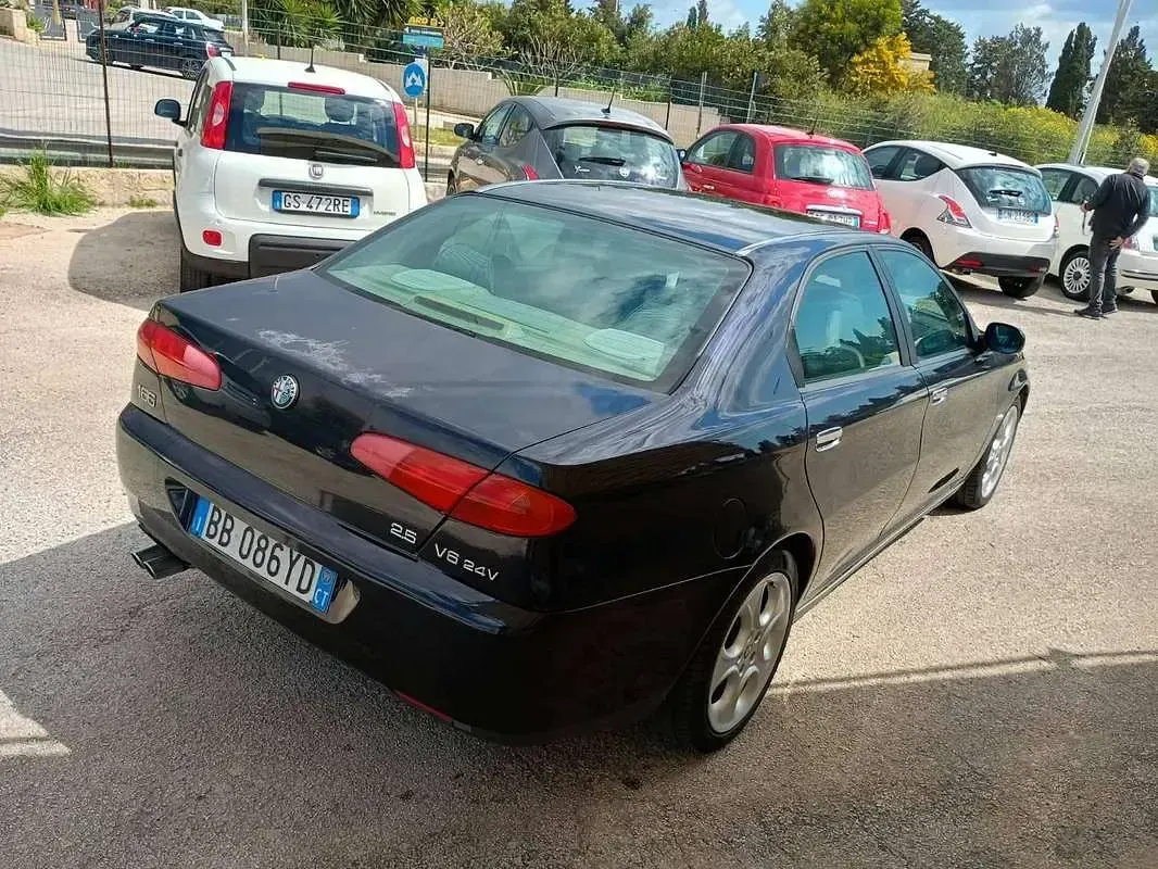 Usata Alfa Romeo 166 190 CV (139 kW) 1999 Blu/azzurro Berlina