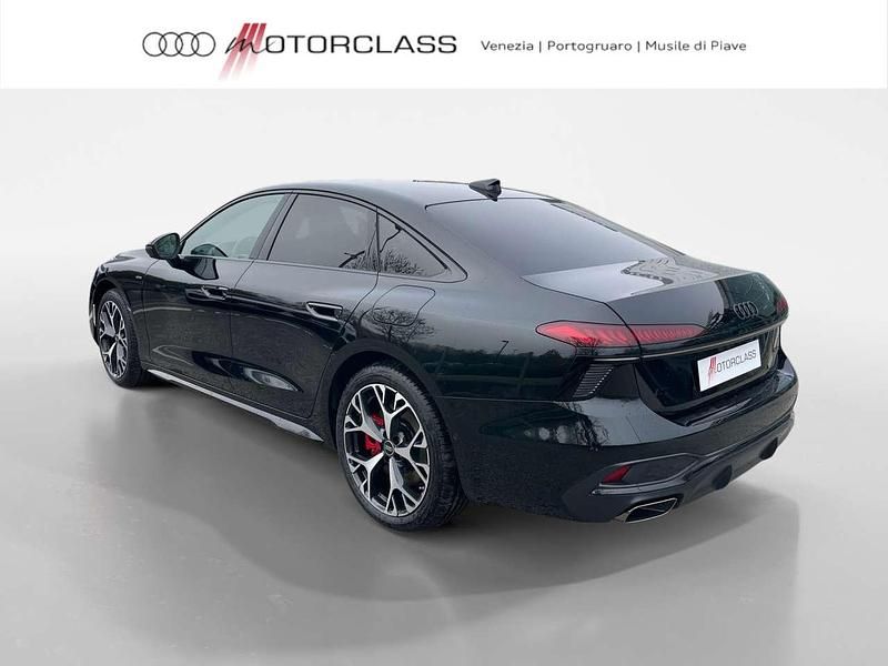 Nuova Audi A6 S-Line 367 CV (269 kW) 2025 Verde mezzanotte metallizzato Berlina