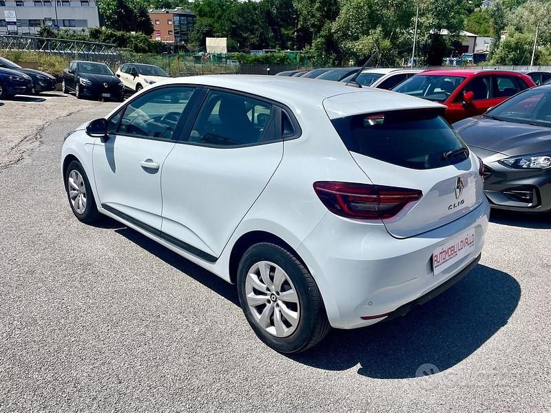 Usata Renault Clio V 86 CV (63 kW) 2020 Bianco Berlina