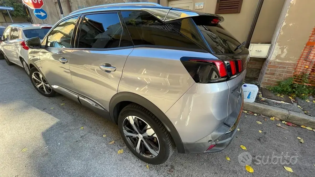 Usata Peugeot 3008 Allure 131 CV (96 kW) 2018 Grigio SUV