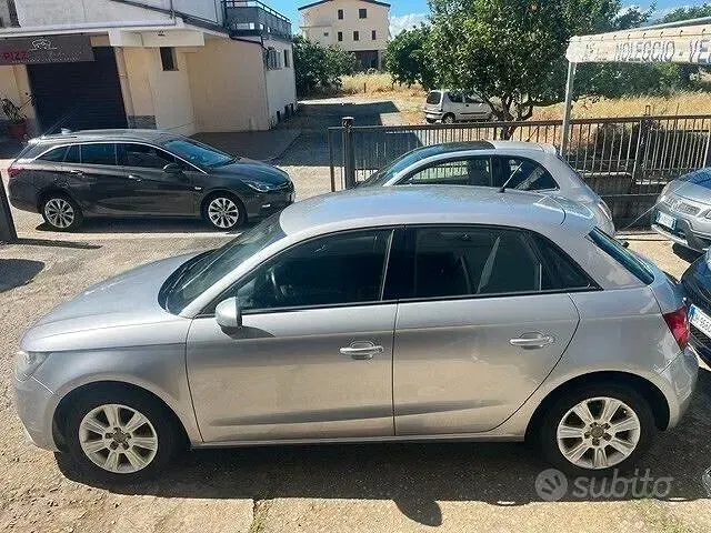 Usata Audi A1 Attraction 122 CV (89 kW) 2014 Grigio Utilitaria