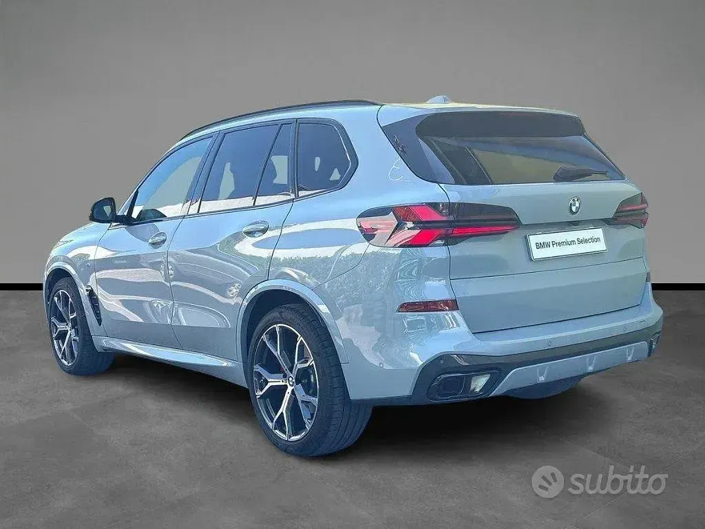 Usata BMW X5 M Sport 286 CV (210 kW) 2025 Grigio SUV