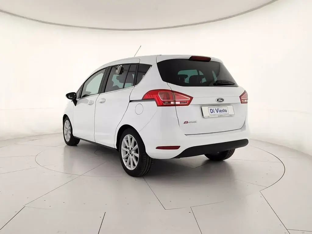 Usata Ford B-MAX Titanium 90 CV (66 kW) 2014 Bianco Monovolume