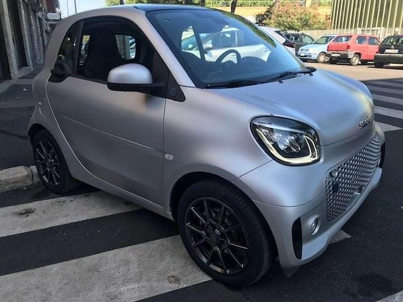 Grigio matt opaco Usata 2023 Smart ForTwo Coupé Brabus Due volumi | 14.700 € (Buon prezzo) - Immagine 1/4