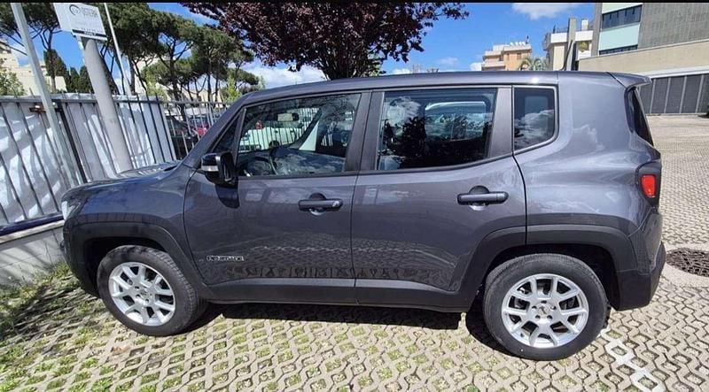 Usata Jeep Renegade Limited 120 CV (88 kW) 2023 Grigio SUV
