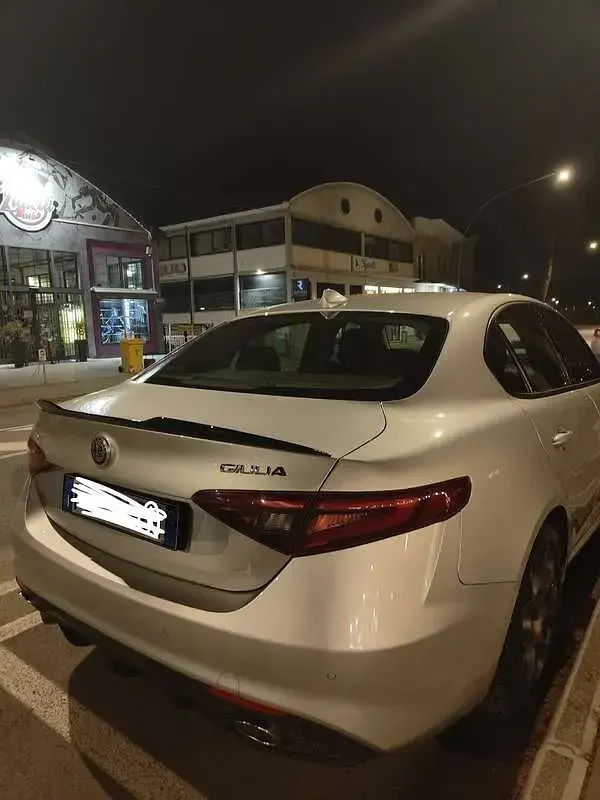 Usata Alfa Romeo Giulia Business 150 CV (110 kW) 2016 Berlina