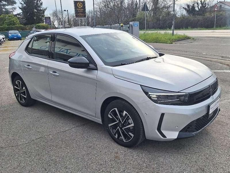 Usata Opel Corsa S 101 CV (74 kW) 2025 Other Utilitaria