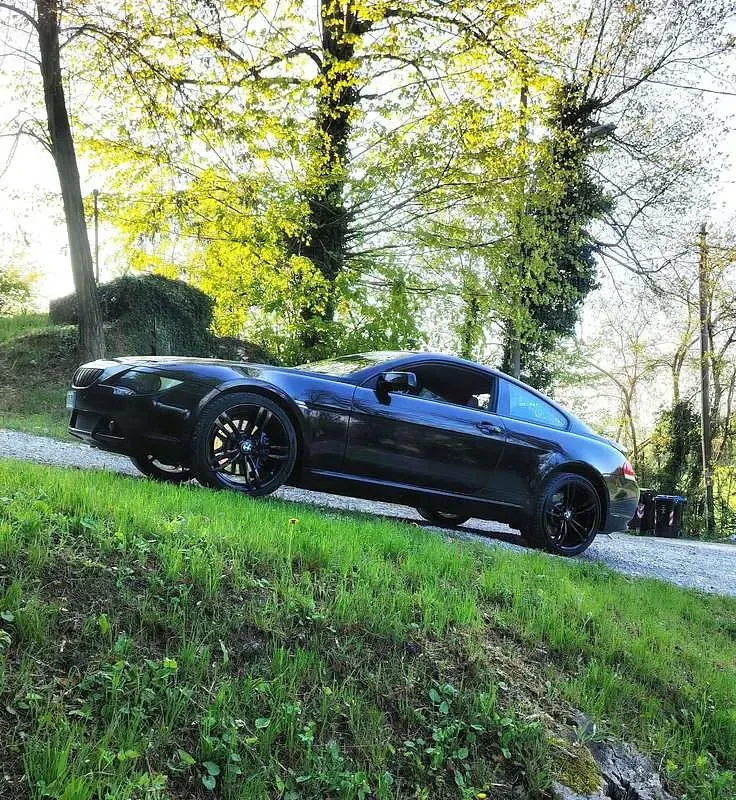 Usata BMW 645 Efficient Dynamics 333 CV (244 kW) 2004 Nero Coupé