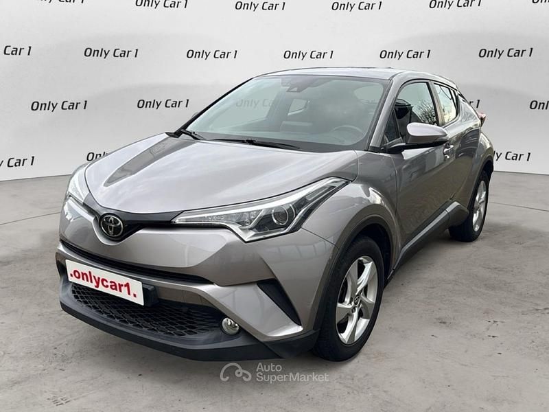 Usata Toyota C-HR Active 116 CV (85 kW) 2018 Grigio SUV