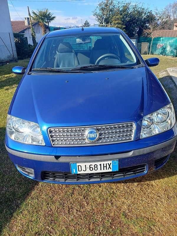 Usata Fiat Punto Classica 69 CV (50 kW) 2007 Blu Utilitaria