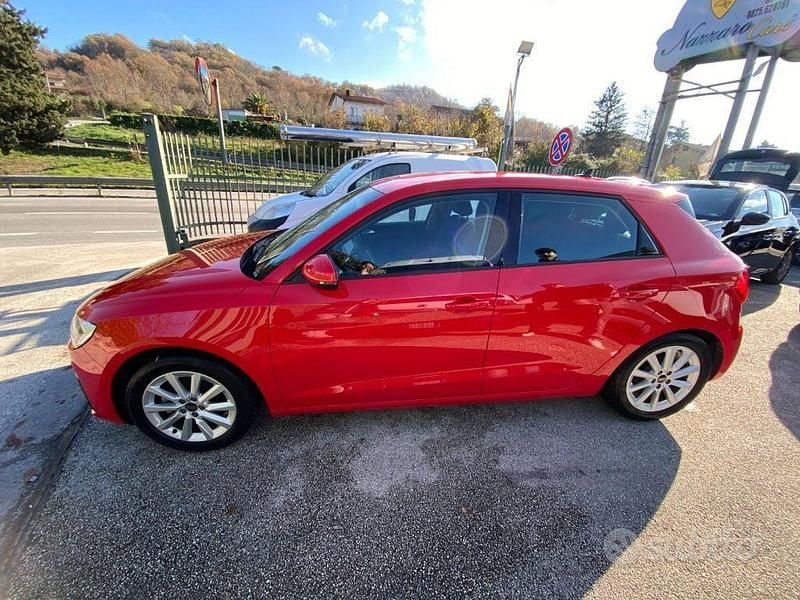 Usata Audi A1 110 CV (80 kW) 2023 Rosso pastello SUV