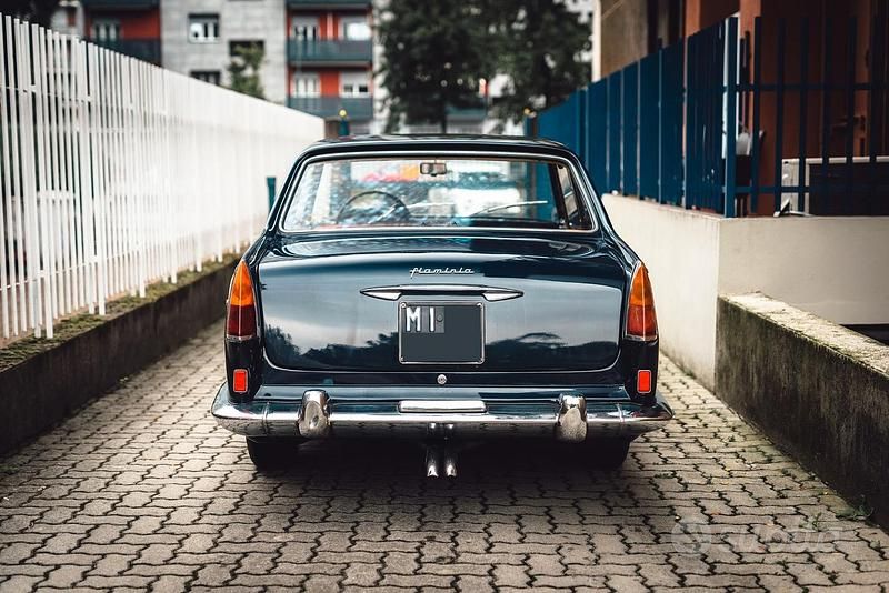 Usata Lancia Flaminia 119 CV (87 kW) 1960 Blu/azzurro Coupé