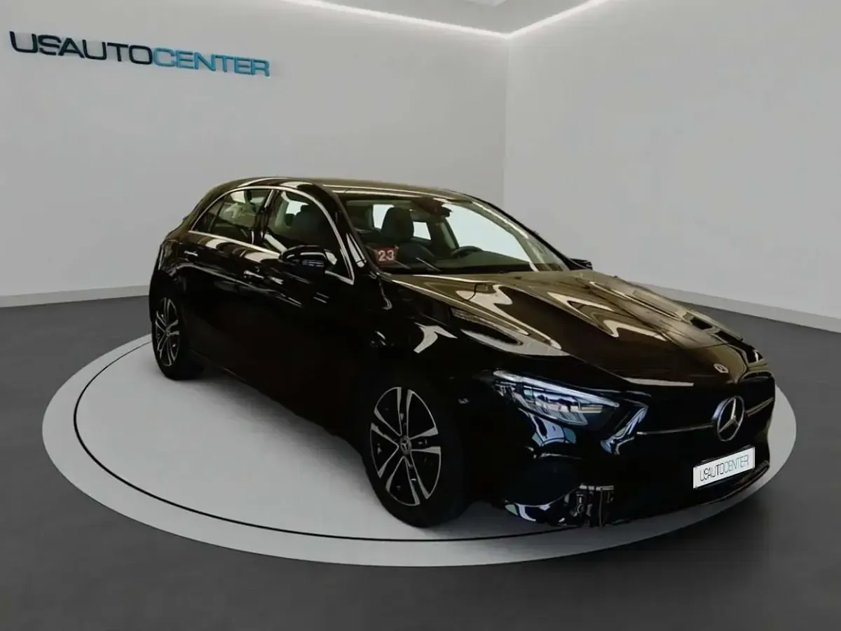 Usata Mercedes A180 Advanced Plus 136 CV (100 kW) 2023 Nero Berlina