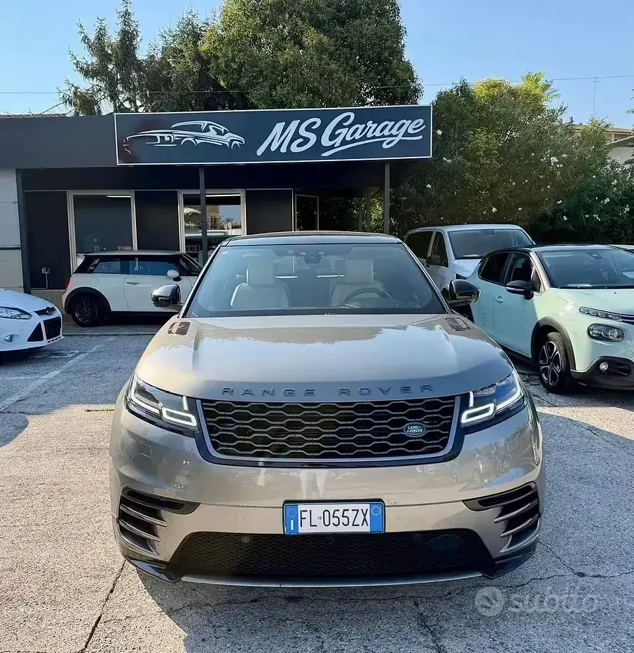 Usata Land Rover Range Rover Velar HSE Dynamic 241 CV (177 kW) 2017 Grigio SUV