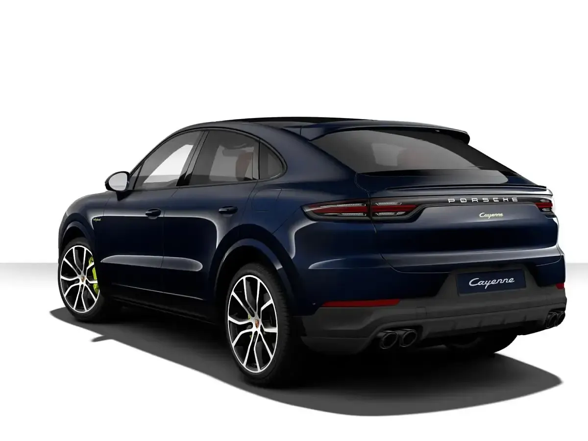 Usata Porsche Cayenne 462 CV (339 kW) 2020 Blu moonlight metallizzato SUV