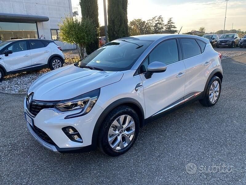 Bianco Usata 2022 Renault Captur SUV | 20.500 € (Cara) - Immagine 1/4