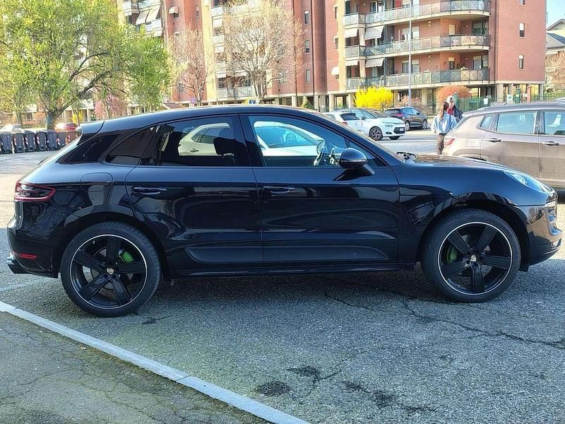 Usata Porsche Macan 252 CV (185 kW) 2016 Nero SUV