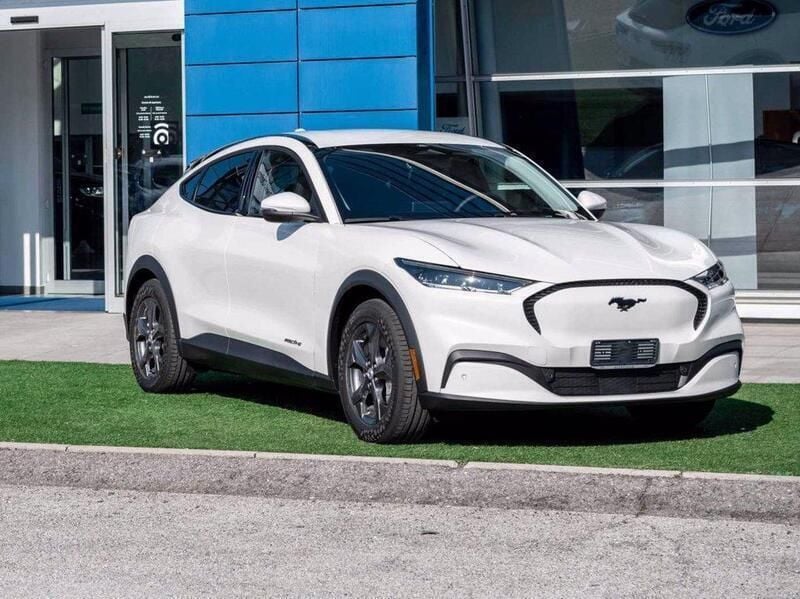 Usata Ford Mustang Mach-E Standard Range 197 kW (269 CV) 2022 Bianco SUV