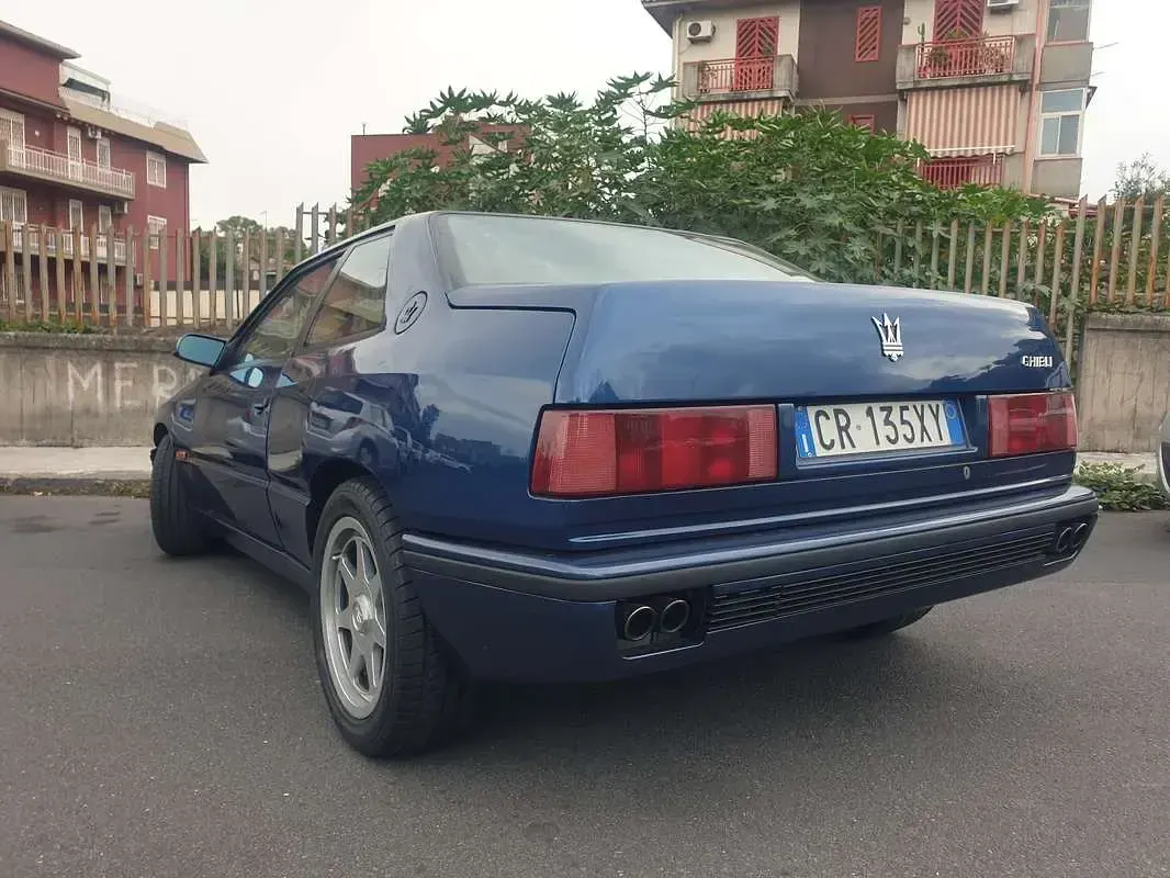 Usata Maserati Ghibli 305 CV (224 kW) 1993 Blu/azzurro Coupé