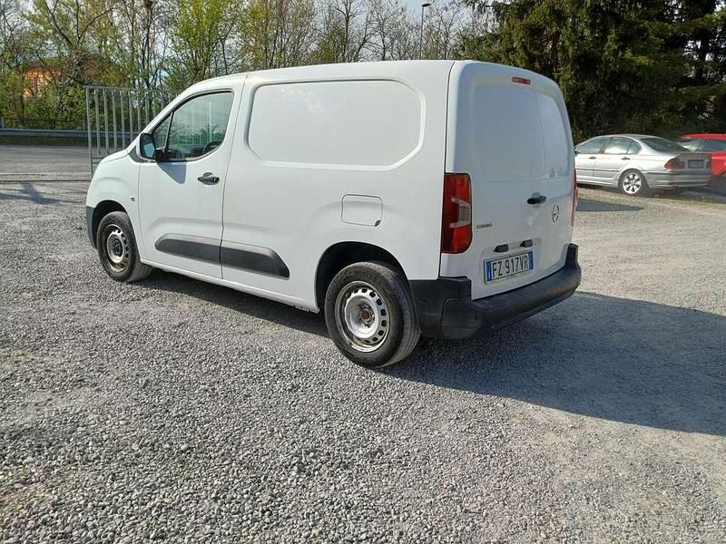 Usata Opel Combo 102 CV (75 kW) 2020 Bianco Monovolume