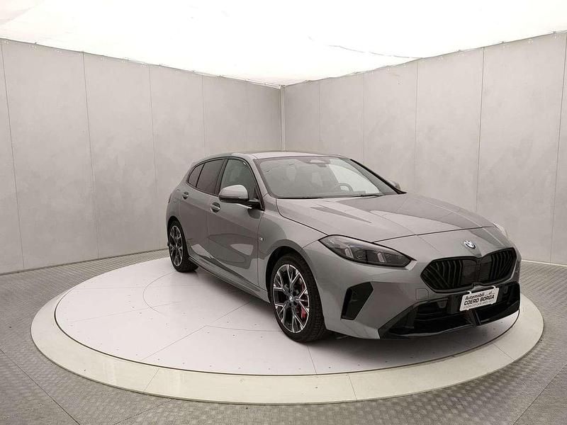 Usata BMW 118 M Sport 150 CV (110 kW) 2025 Grigio Utilitaria