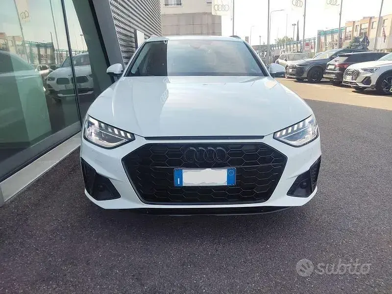Usata Audi A4 S-Line 163 CV (119 kW) 2022 Bianco Station wagon