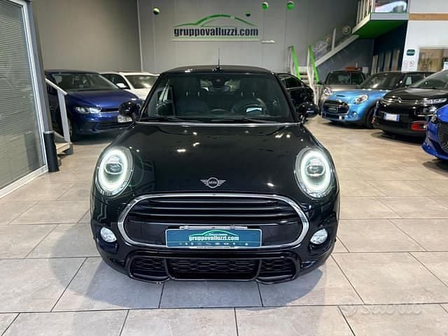 Usata Mini Cooper D Cabriolet 116 CV (85 kW) 2018 Nero Cabrio