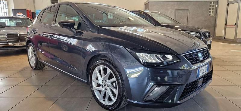 Usata Seat Ibiza FR 95 CV (69 kW) 2025 Grigio Utilitaria