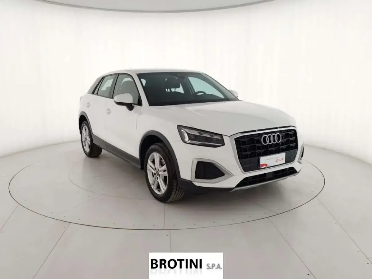 Usata Audi Q2 Advanced 150 CV (110 kW) 2023 Bianco SUV