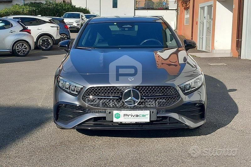 Usata Mercedes A180 Advanced Plus 116 CV (85 kW) 2023 Grigio Utilitaria