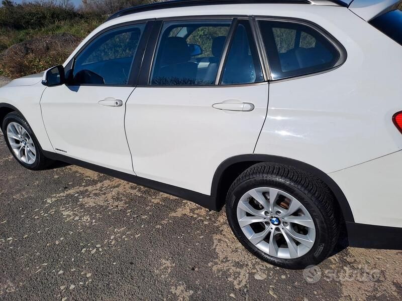 Usata BMW X1 Comfort Edition 143 CV (105 kW) 2013 Bianco SUV
