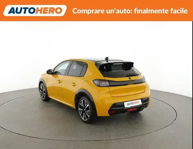 Käytetty Peugeot 208 GT 131 HP (96 kW) 2022 Keltainen Viistoperä
