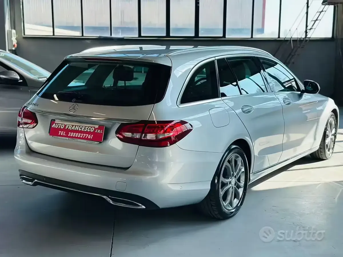 Usata Mercedes C220 Premium 170 CV (125 kW) 2015 Grigio Station wagon